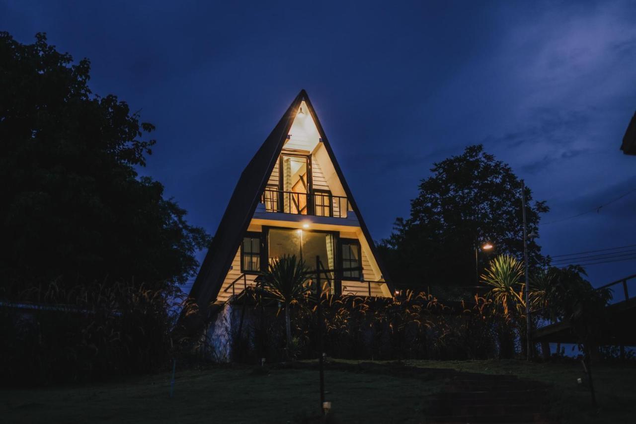 Nang Non Camping Ville นางนอนแค้มป์ปิ้งวิลล์ منطقة ماي ساي المظهر الخارجي الصورة